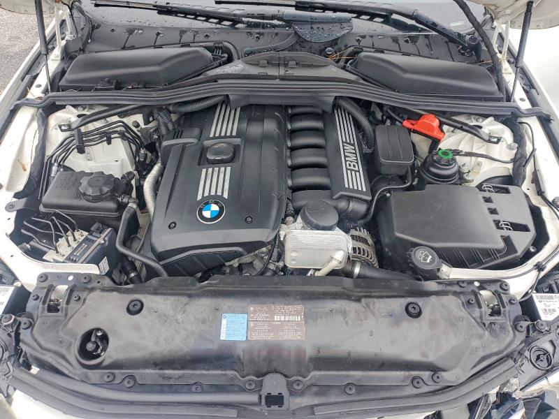 62459836 :رقم المزاد ، WBANU53578C111361 vin ، 2008 Bmw 528 مزاد بيع