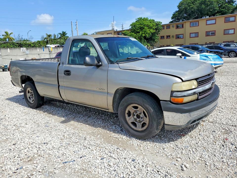 2000 Chevrolet Silverado მანქანა იყიდება აუქციონზე, vin: 1GCEC14W1YE156063, აუქციონის ნომერი: 59852666