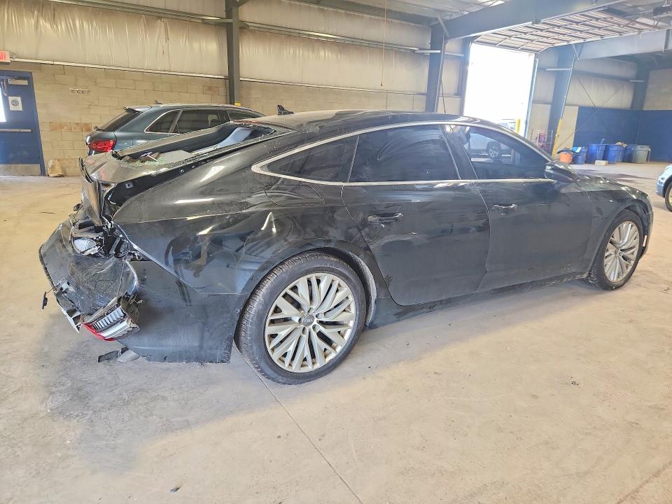 Продаж на аукціоні авто 2019 Audi A7, vin: WAUR2AF24KN031836, номер лоту: 60414236