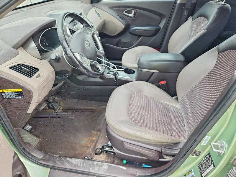 2010 Hyundai Tucson მანქანა იყიდება აუქციონზე, vin: KM8JU3AC9AU111896, აუქციონის ნომერი: 60477366