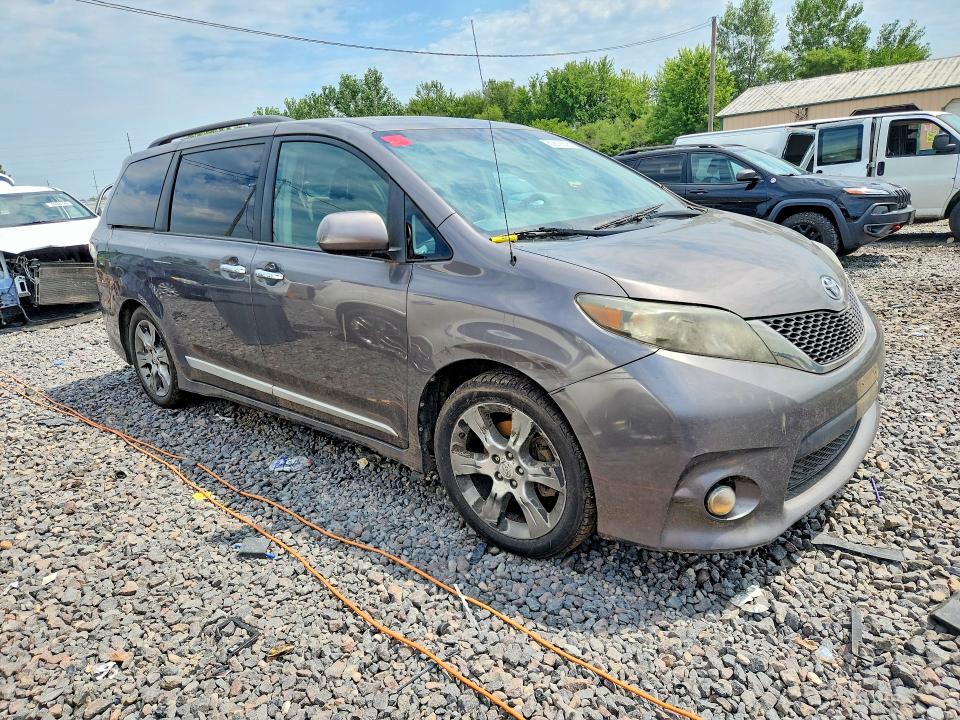 Продаж на аукціоні авто 2013 Toyota Sienna, vin: 5TDXK3DC3DS360963, номер лоту: 60613616