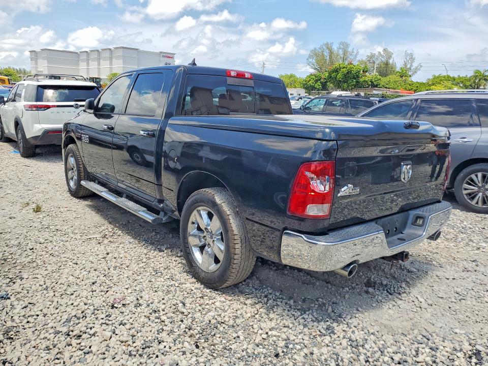 62602196 :رقم المزاد ، 1C6RR6LM1FS629141 vin ، 2015 Ram 1500 مزاد بيع