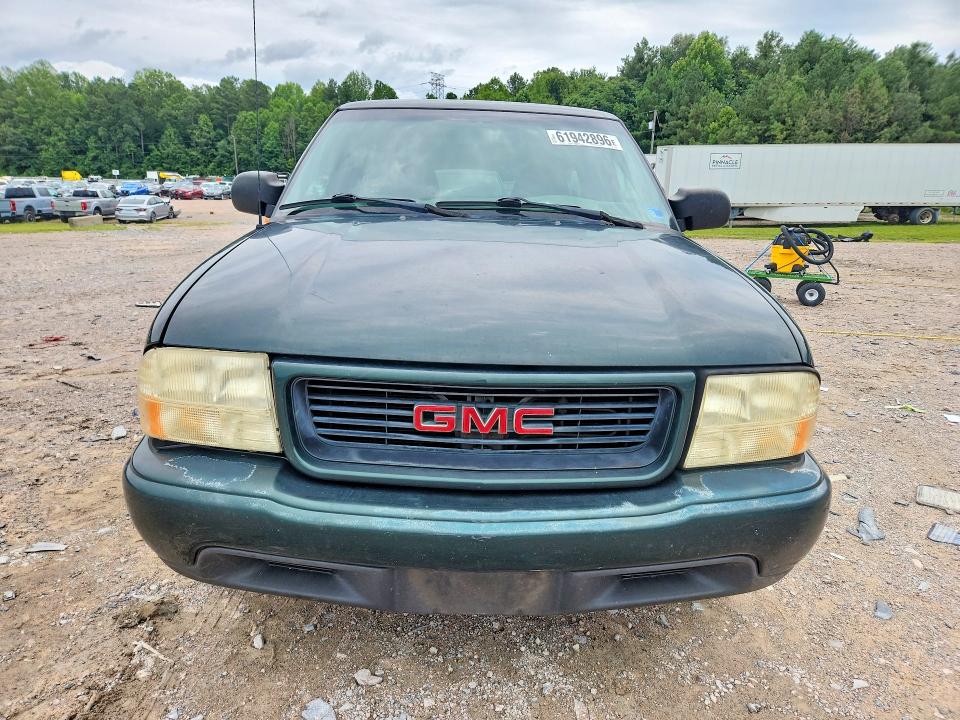 2001 Gmc Sonoma მანქანა იყიდება აუქციონზე, vin: 1GTCS195618242399, აუქციონის ნომერი: 61942896