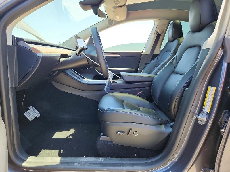 61146686 :رقم المزاد ، 7SAYGDEF5PF920272 vin ، 2023 Tesla Model Y مزاد بيع