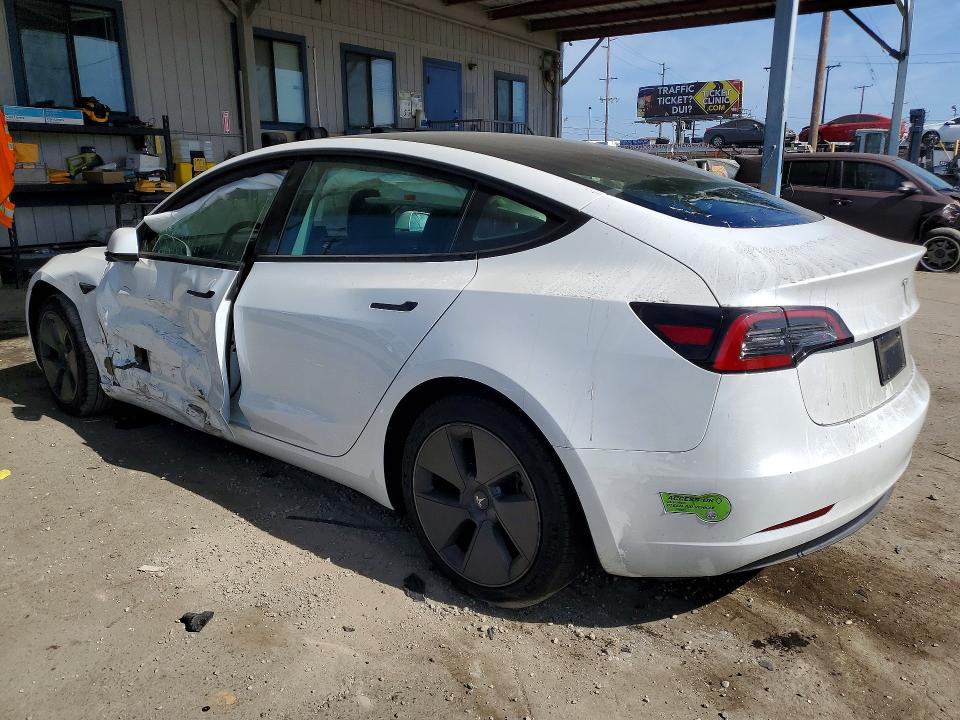 62003196 :رقم المزاد ، 5YJ3E1EAXPF582660 vin ، 2023 Tesla Model 3 مزاد بيع