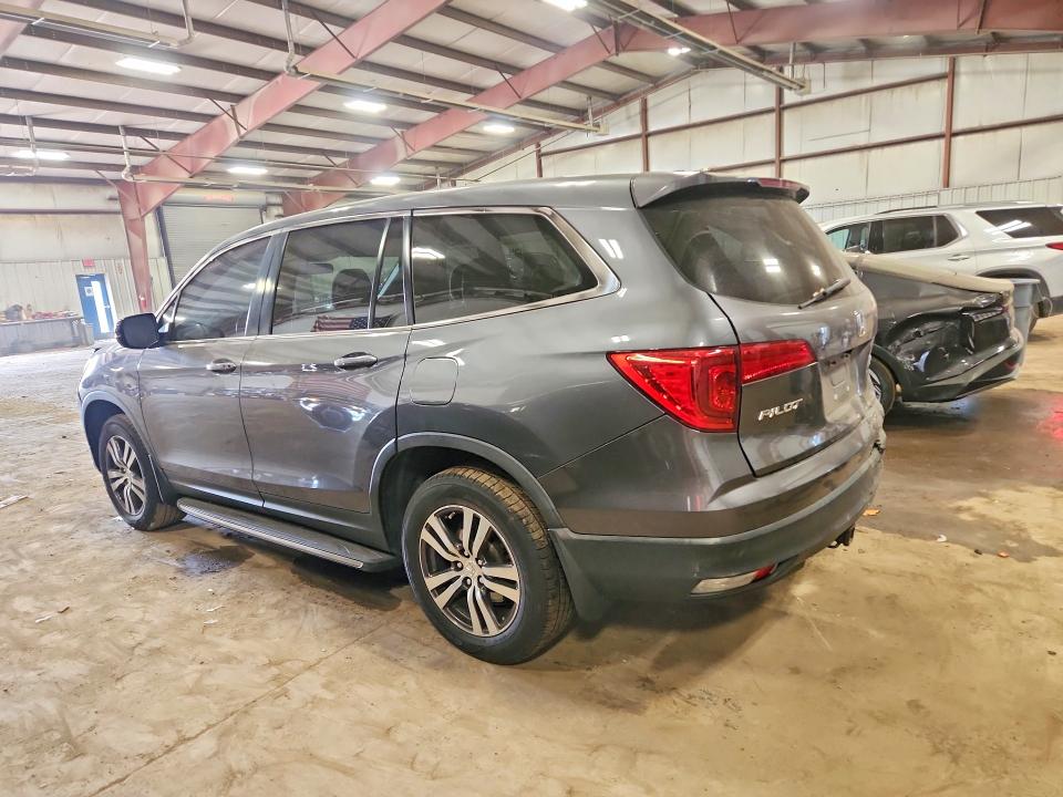 61447626 :رقم المزاد ، 5FNYF6H36JB022767 vin ، 2018 Honda Pilot مزاد بيع