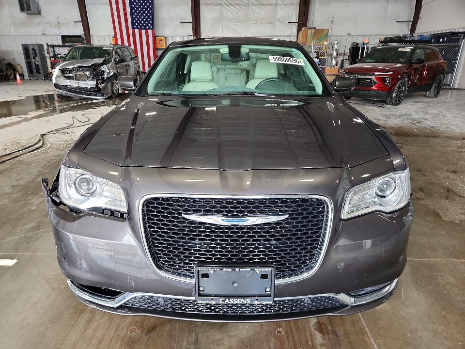 Продажа на аукционе авто 2015 Chrysler 300, vin: 2C3CCAAG2FH772675, номер лота: 59009696