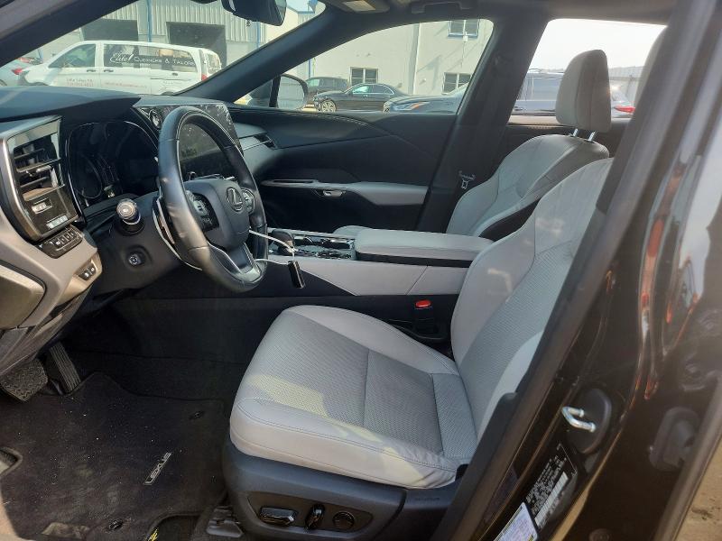 Продаж на аукціоні авто 2023 Lexus Rx, vin: 2T2BAMCAXPC015036, номер лоту: 60794956