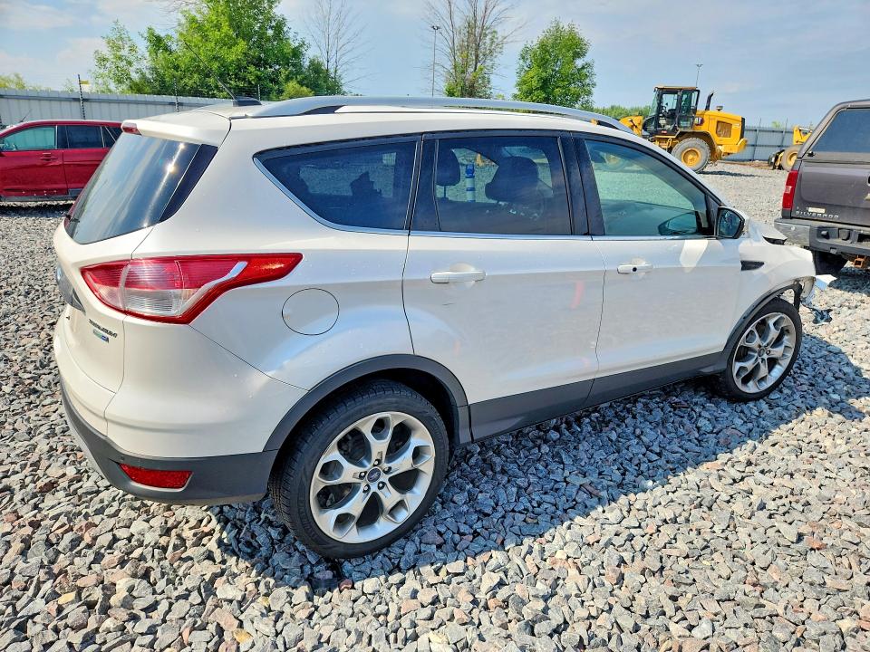 Продажа на аукционе авто 2016 Ford Escape, vin: 1FMCU9J97GUB41651, номер лота: 59994006