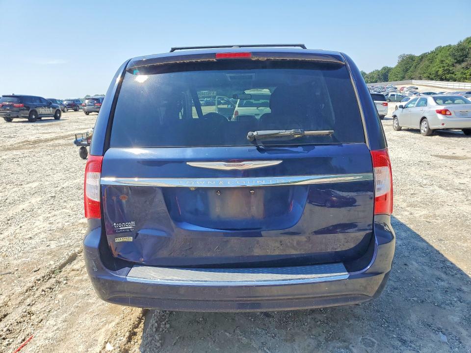 61623406 :رقم المزاد ، 2C4RC1BG5FR696559 vin ، 2015 Chrysler Town & Country مزاد بيع