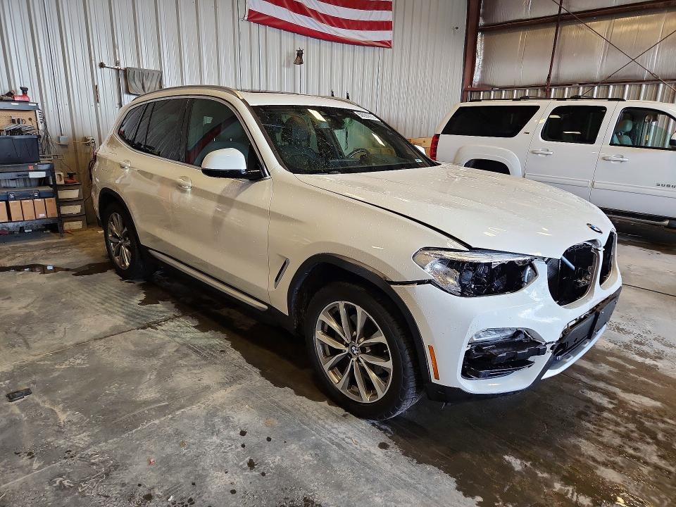 59085606 :رقم المزاد ، 5UXTR9C50KLE13621 vin ، 2019 Bmw X3 مزاد بيع
