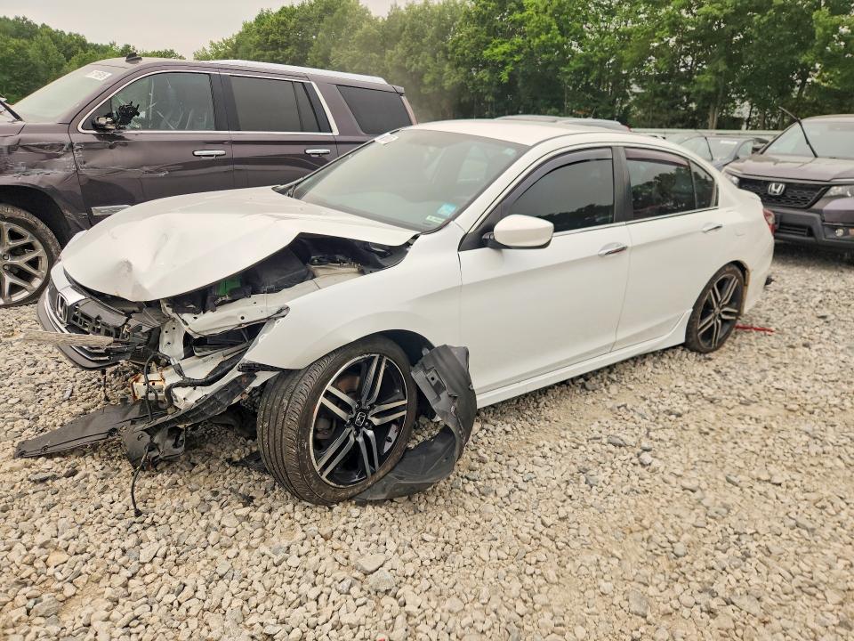 61059576 :رقم المزاد ، 1HGCR2F12HA072890 vin ، 2017 Honda Accord مزاد بيع