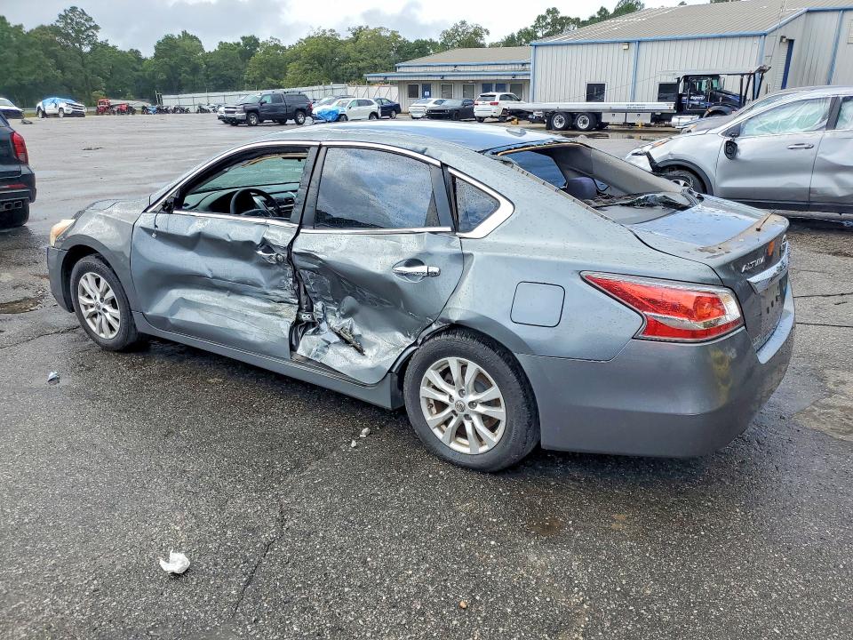 2014 Nissan Altima მანქანა იყიდება აუქციონზე, vin: 1N4AL3AP7EN244656, აუქციონის ნომერი: 61910356