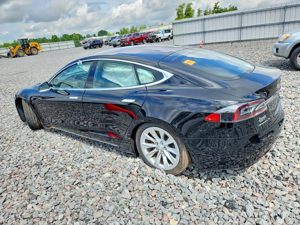 2018 Tesla Model S მანქანა იყიდება აუქციონზე, vin: 5YJSA1E28JF248831, აუქციონის ნომერი: 60523016
