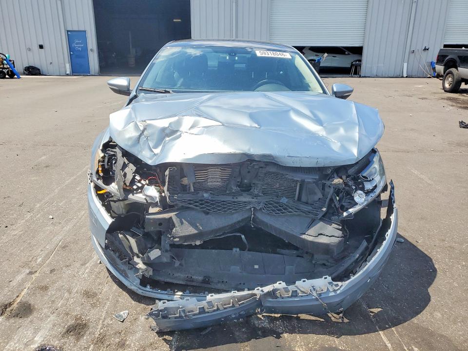 59318046 :رقم المزاد ، WVWRN7ANXDE518489 vin ، 2013 Volkswagen Cc مزاد بيع