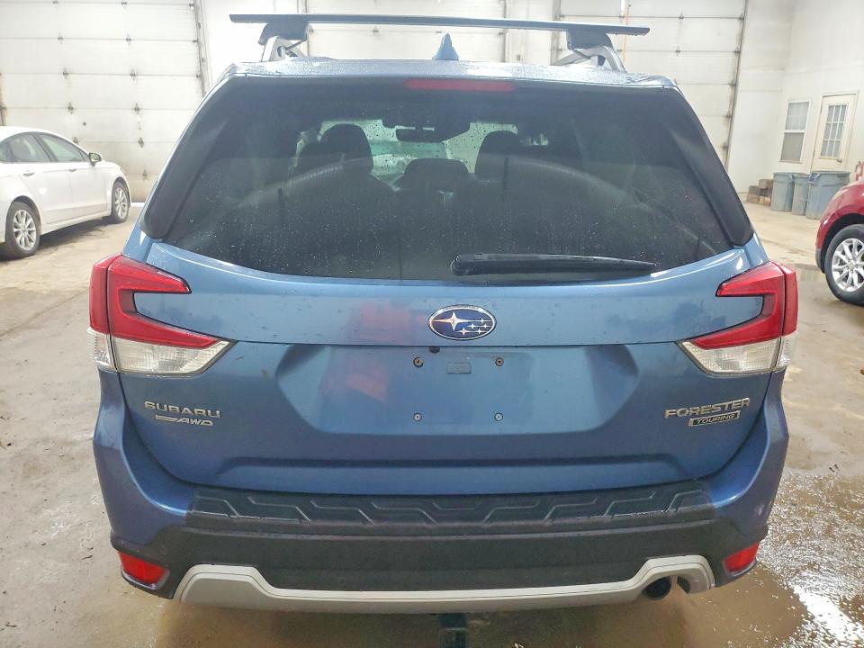 2020 Subaru Forester მანქანა იყიდება აუქციონზე, vin: JF2SKAXC8LH493183, აუქციონის ნომერი: 62040906