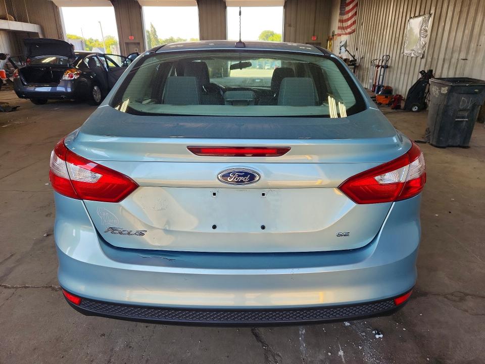 60938756 :رقم المزاد ، 1FAHP3F28CL308888 vin ، 2012 Ford Focus مزاد بيع