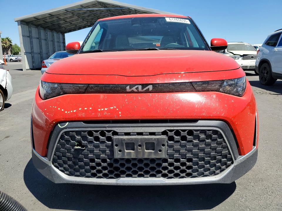 61765036 :رقم المزاد ، KNDJ23AU6P7199204 vin ، 2023 Kia Soul مزاد بيع