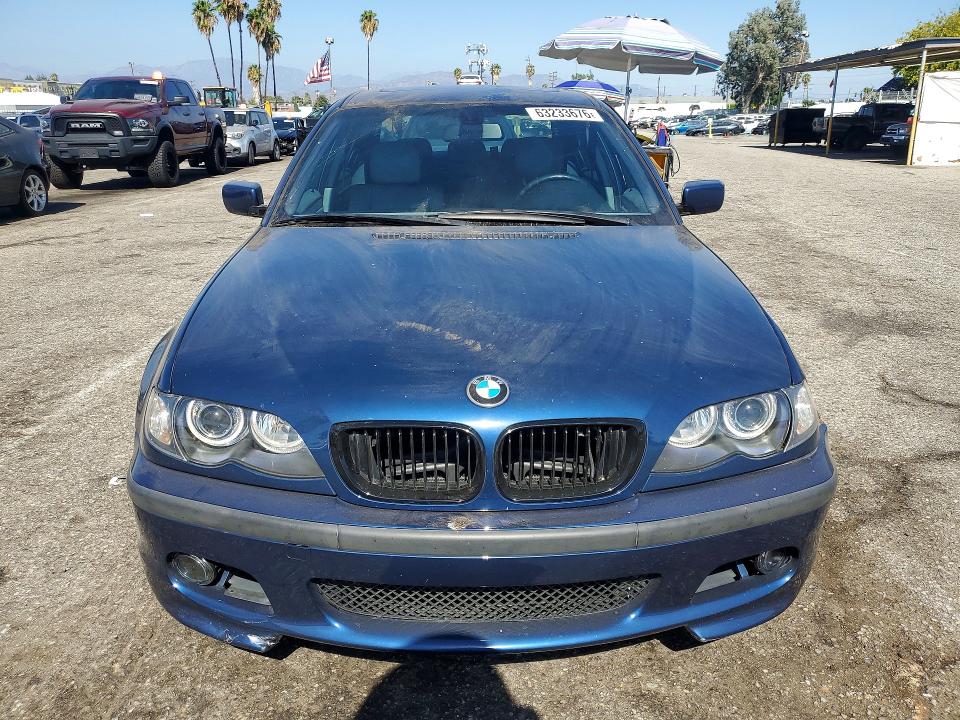 63233676 :رقم المزاد ، WBAEV53454KM06317 vin ، 2004 Bmw 330 مزاد بيع