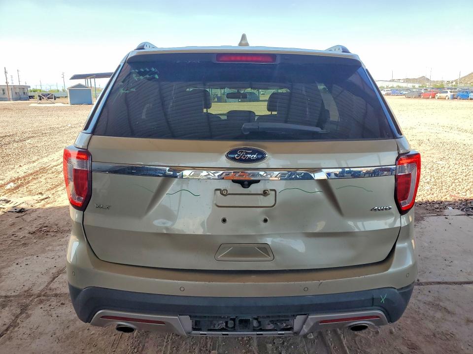 62520376 :رقم المزاد ، 1FM5K8D87HGC47982 vin ، 2017 Ford Explor Xlt مزاد بيع