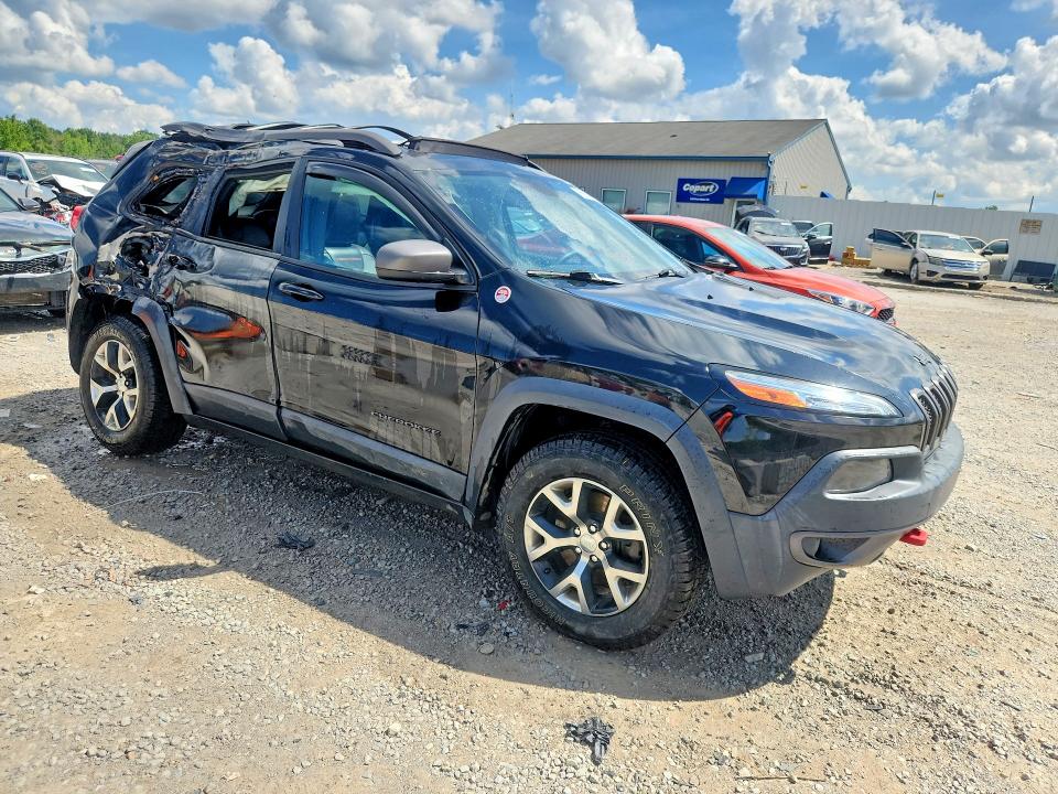 60986656 :رقم المزاد ، 1C4PJMBS6EW286281 vin ، 2014 Jeep Cherokee مزاد بيع
