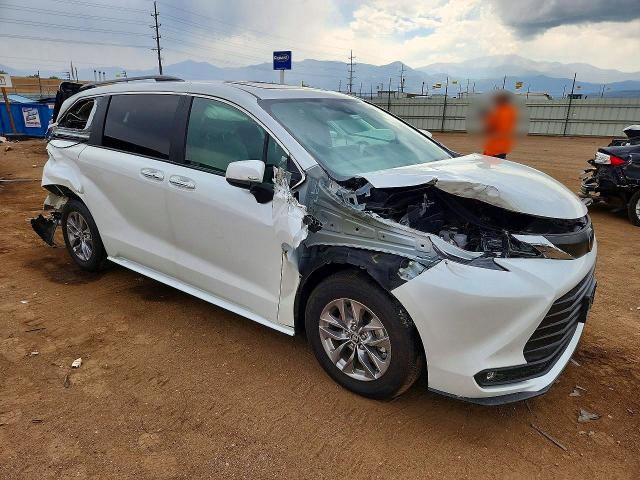 Продажа на аукционе авто 2026 Toyota Sienna, vin: 5TDYSKFCXTS230852, номер лота: 60073856