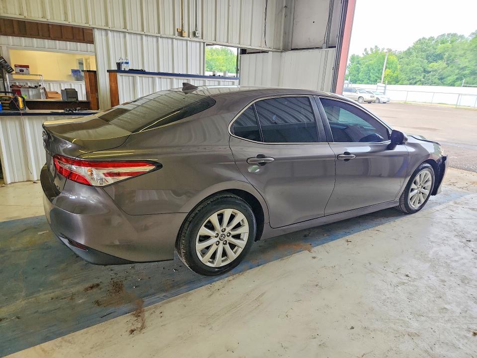 Aukcja sprzedaży 2020 Toyota Camry, vin: 4T1C11AK0LU972190, numer aukcji: 62990056