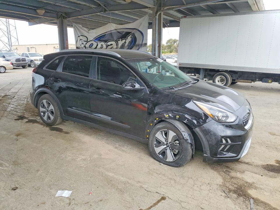 59711316 :رقم المزاد ، KNDCB3LC6L5368088 vin ، 2020 Kia Niro مزاد بيع