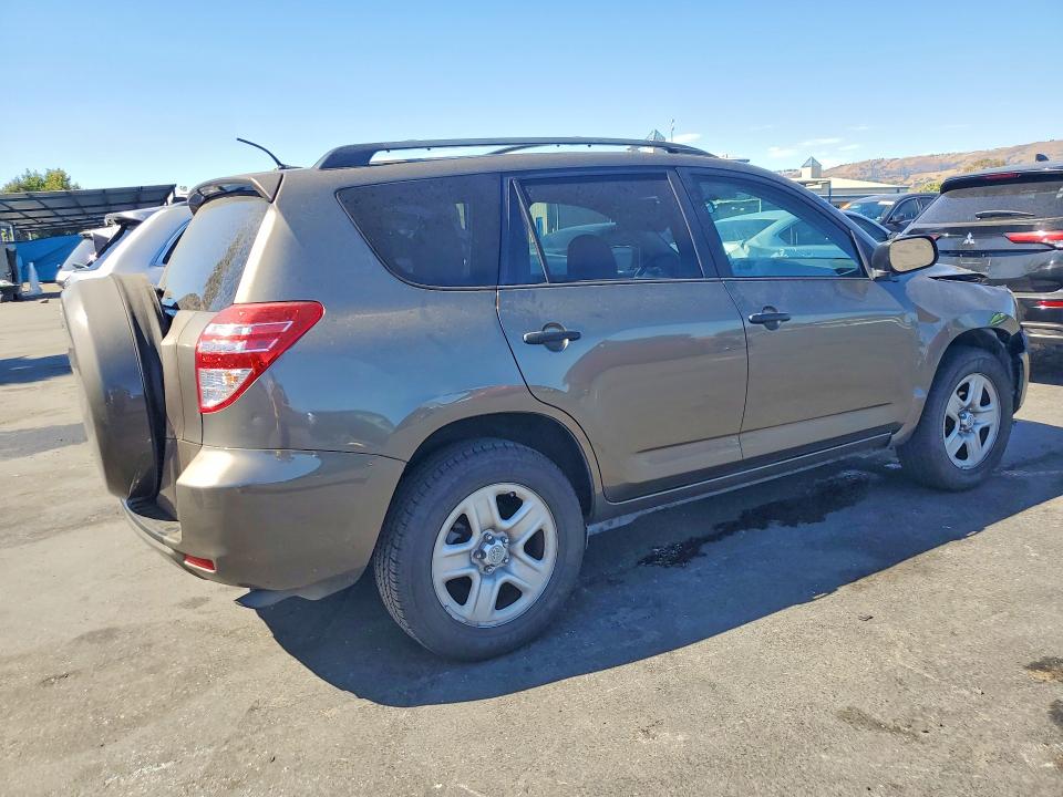 2012 Toyota Rav4 მანქანა იყიდება აუქციონზე, vin: 2T3ZF4DV9CW111066, აუქციონის ნომერი: 62103906