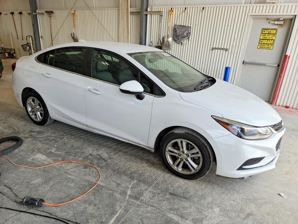 Aukcja sprzedaży 2018 Chevrolet Cruze, vin: 1G1BE5SM6J7106137, numer aukcji: 61209066
