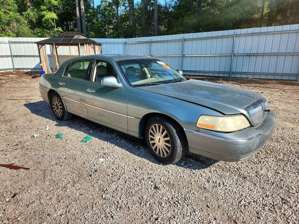Продаж на аукціоні авто 2004 Lincoln Town Car, vin: 1LNHM81W24Y649391, номер лоту: 62908366