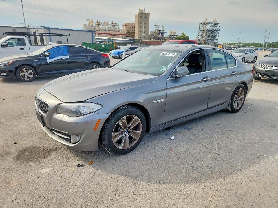 60574766 :رقم المزاد ، WBAXG5C54CDX02377 vin ، 2012 Bmw 528 مزاد بيع