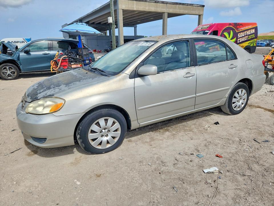 60775716 :رقم المزاد ، 2T1BR38EX4C174380 vin ، 2004 Toyota Corolla مزاد بيع