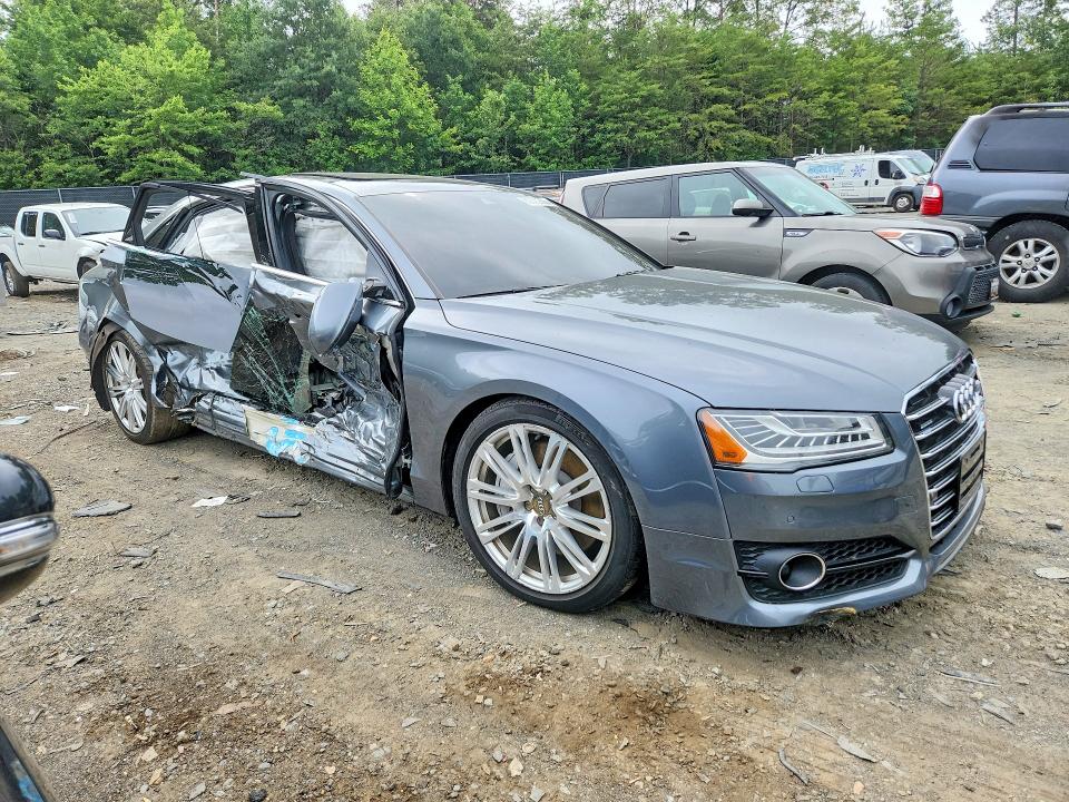 60323836 :رقم المزاد ، WAU43AFD3GN010802 vin ، 2016 Audi A8 مزاد بيع