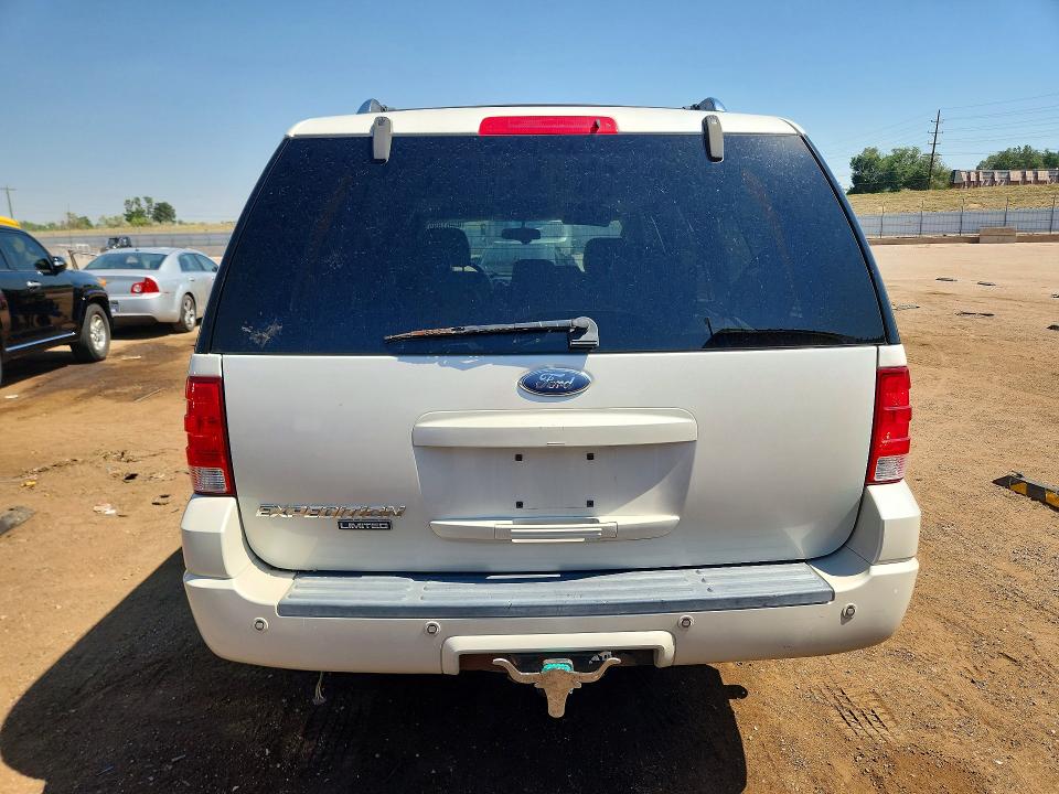 2006 Ford Expedition მანქანა იყიდება აუქციონზე, vin: 1FMFU19576LA93704, აუქციონის ნომერი: 85461895