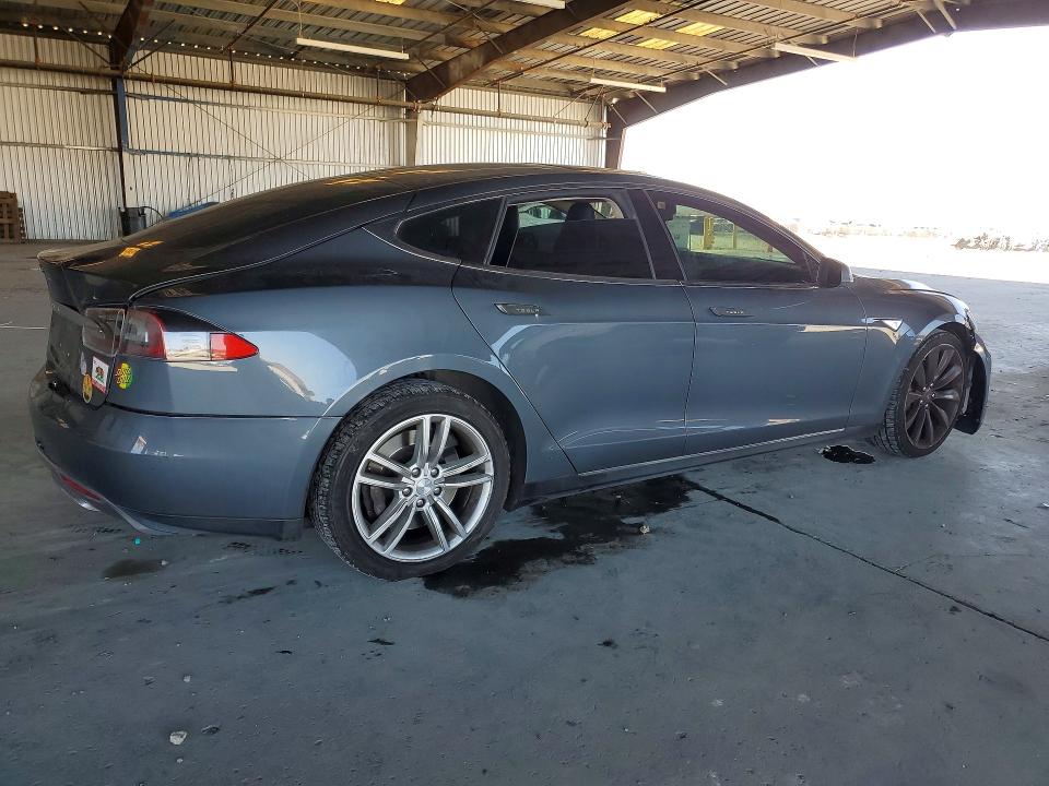 Продажа на аукционе авто 2012 Tesla Model S, vin: 5YJSA1DP9CFP02763, номер лота: 60521886