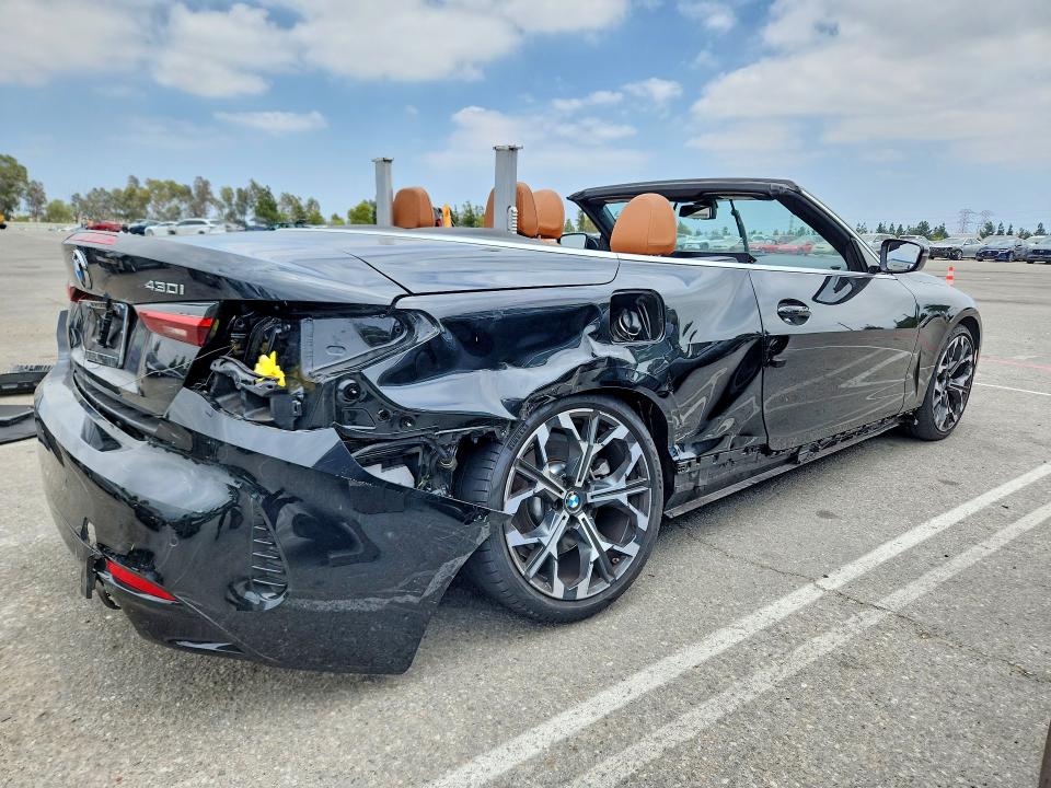 85979295 :رقم المزاد ، WBA33DB03SCS69455 vin ، 2025 Bmw 430i مزاد بيع