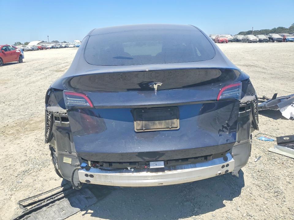 60656596 :رقم المزاد ، 7SAYGDED9RF118244 vin ، 2024 Tesla Model Y مزاد بيع