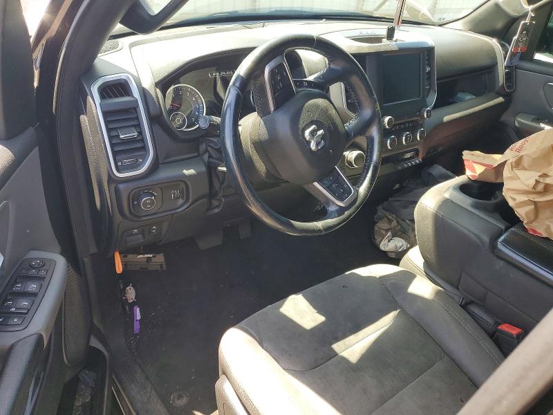 60841226 :رقم المزاد ، 1C6RREFG5NN424998 vin ، 2022 Ram 1500 مزاد بيع