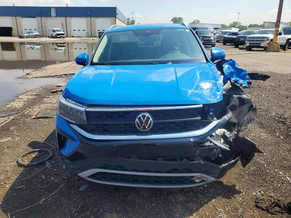 2022 Volkswagen Taos მანქანა იყიდება აუქციონზე, vin: 3VVPX7B22NM055816, აუქციონის ნომერი: 85992705