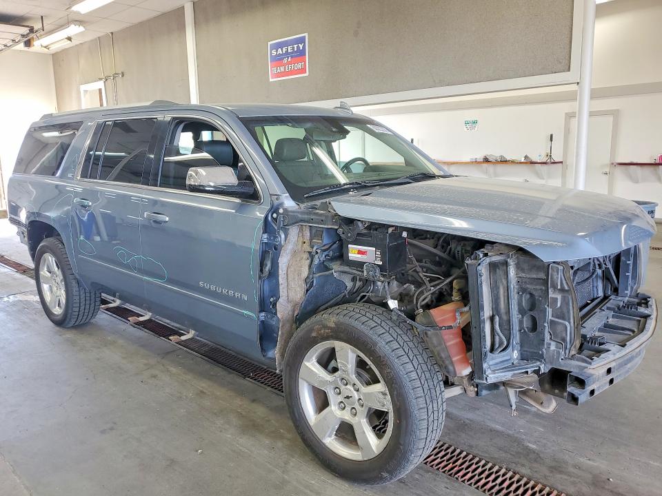 Продажа на аукционе авто 2016 Chevrolet Suburban, vin: 1GNSKJKC3GR281871, номер лота: 60022206