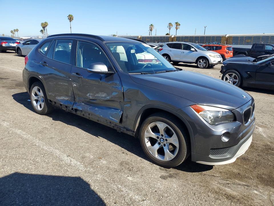 2015 Bmw X1 მანქანა იყიდება აუქციონზე, vin: WBAVM1C50FV317017, აუქციონის ნომერი: 62160706