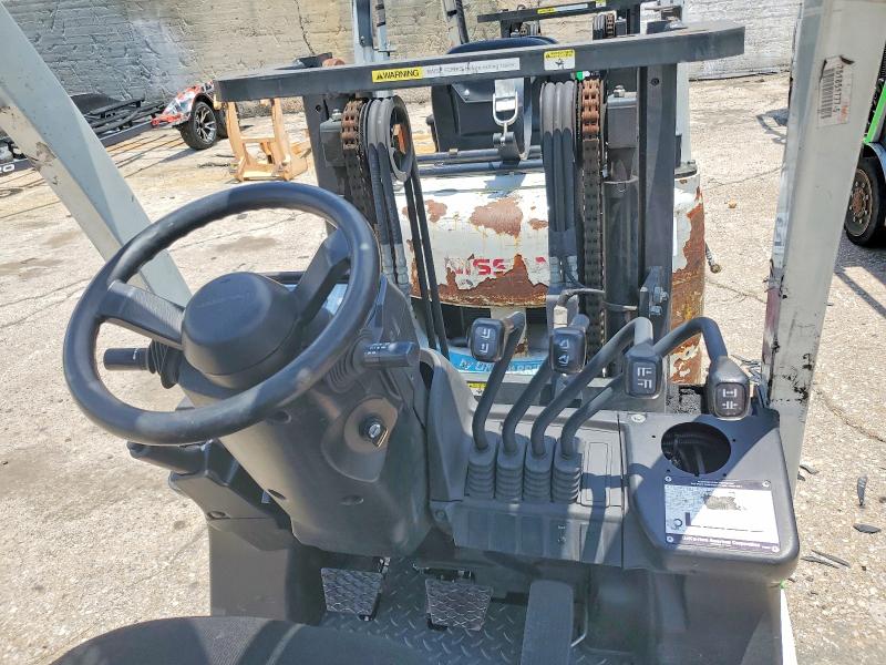 Продаж на аукціоні авто 2014 Unicariers Forklift, vin: CP1F29W5852, номер лоту: 57892726