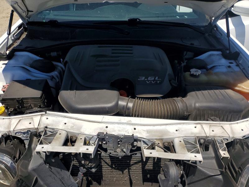 Продажа на аукционе авто 2018 Chrysler 300, vin: 2C3CCABG4JH227360, номер лота: 60128146