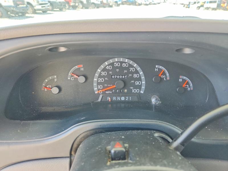 2002 Ford E450 მანქანა იყიდება აუქციონზე, vin: 1FDXE45S72HB28561, აუქციონის ნომერი: 61734226