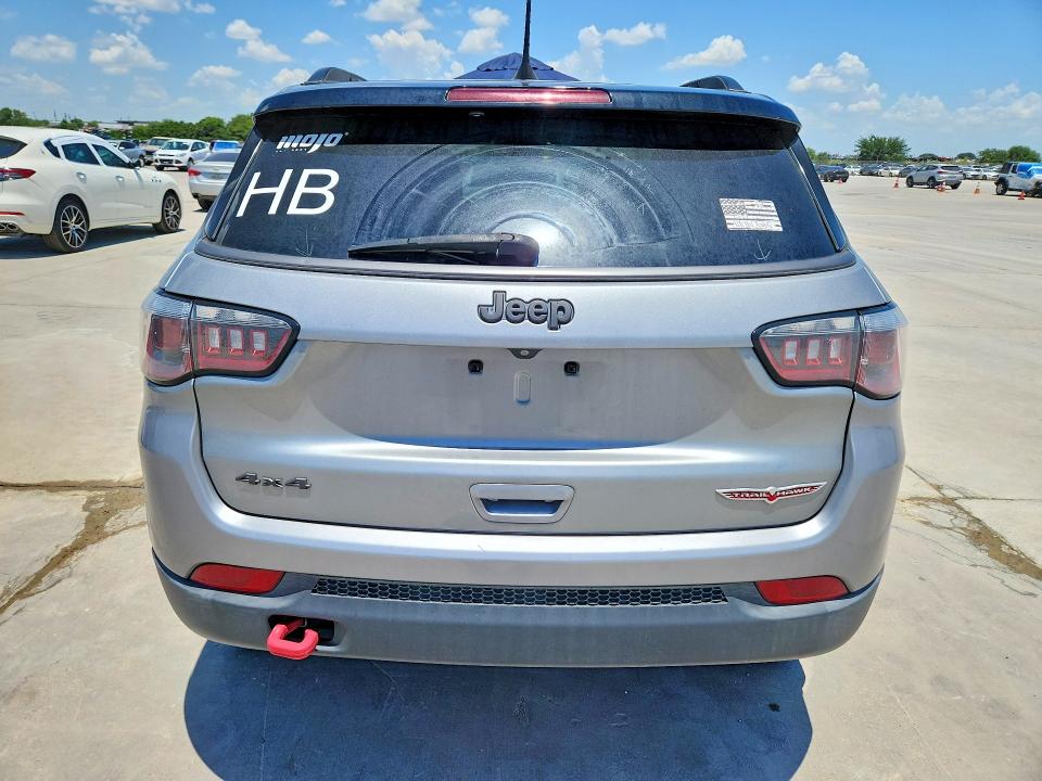 85972215 :رقم المزاد ، 3C4NJDDB5KT728604 vin ، 2019 Jeep Compass مزاد بيع