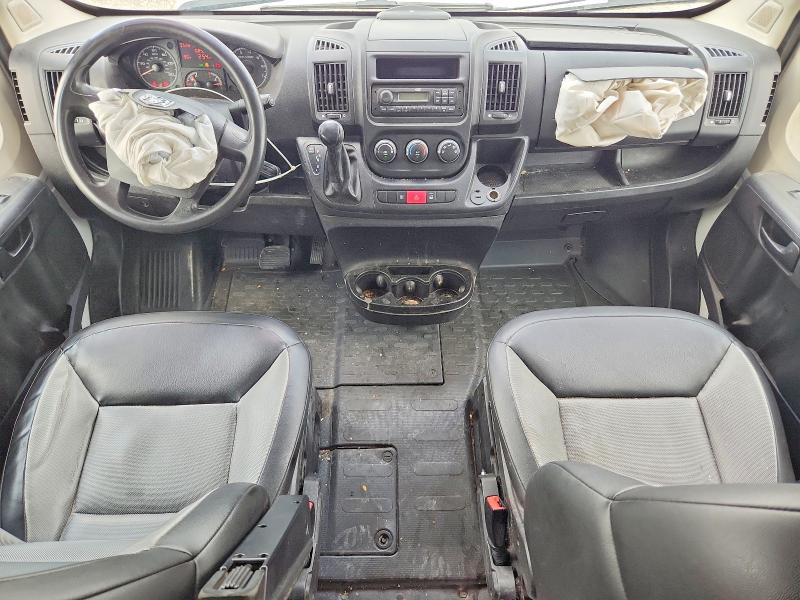 62712046 :رقم المزاد ، 3C6TRVAG0HE513545 vin ، 2017 Ram Promaster 1500 مزاد بيع