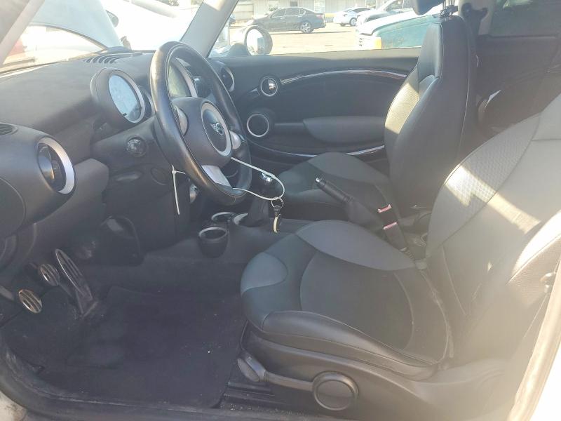 2009 Mini Cooper მანქანა იყიდება აუქციონზე, vin: WMWMM33529TP74712, აუქციონის ნომერი: 60715146