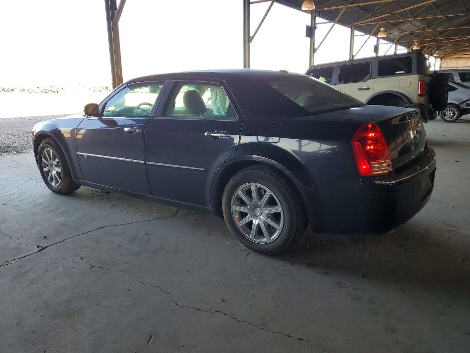 62884926 :رقم المزاد ، 2C3CA6CT7AH199228 vin ، 2010 Chrysler 300c مزاد بيع