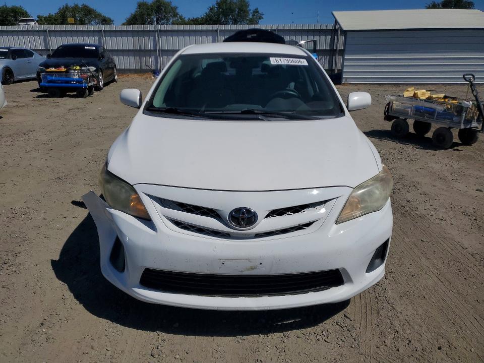 Продаж на аукціоні авто 2011 Toyota Corolla, vin: 2T1BU4EE6BC567539, номер лоту: 61795606